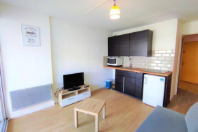 彡 Studio cabine à 5 min de la plage + parking 彡, La Grande Motte
